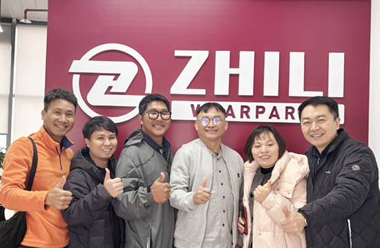 Des distributeurs thaïlandais visitent Zhili New Materials