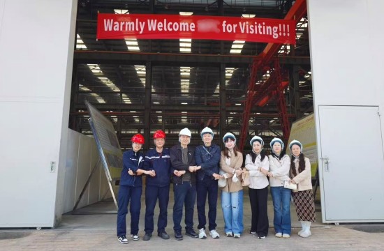 Nous avons eu le plaisir d'accueillir une délégation de clients thaïlandais dans